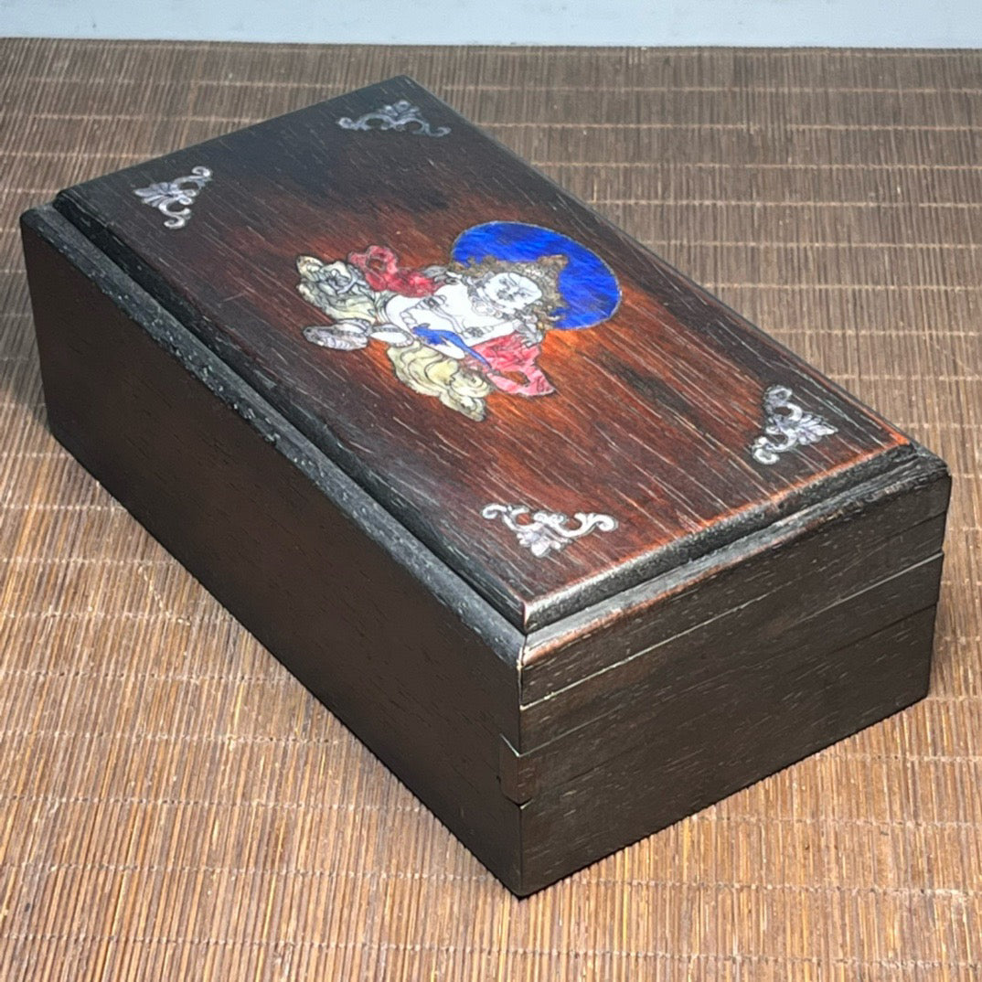 Chinese antique blood sandalwood inlaid with shell carved Buddha statue mechanism box