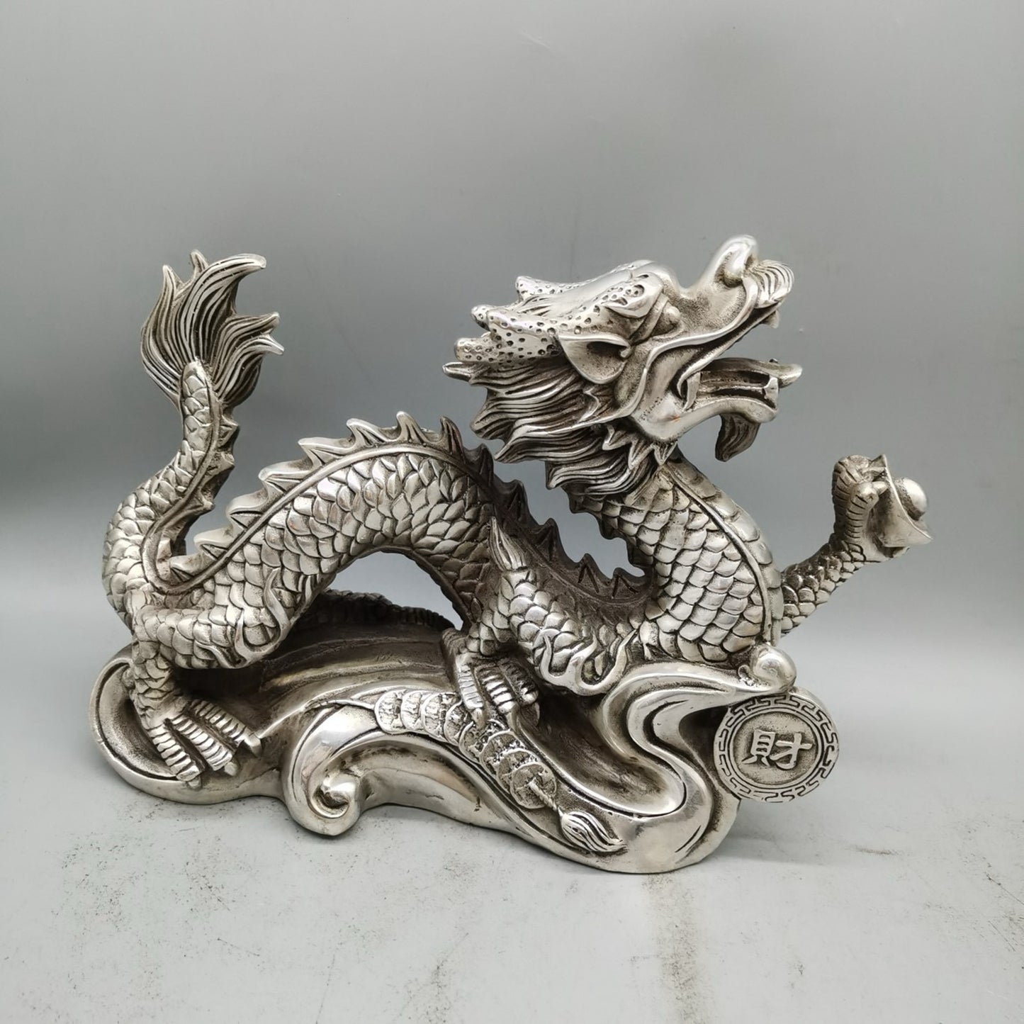Chinese antique pure copper dragon ornaments