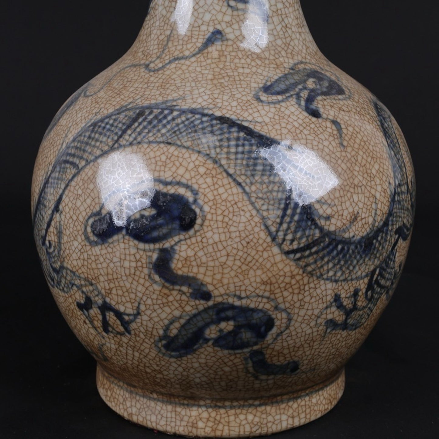 Blue and white split dragon patterned celestial vase