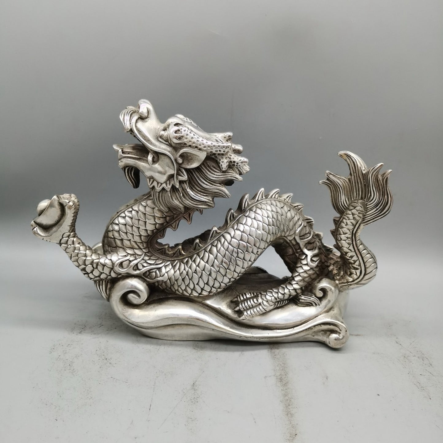 Chinese antique pure copper dragon ornaments