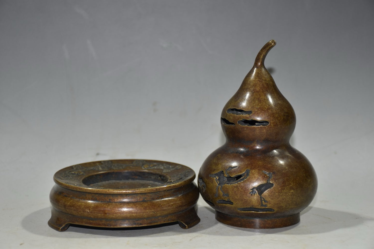 Two piece set of ornaments for pure copper gourd incense burner