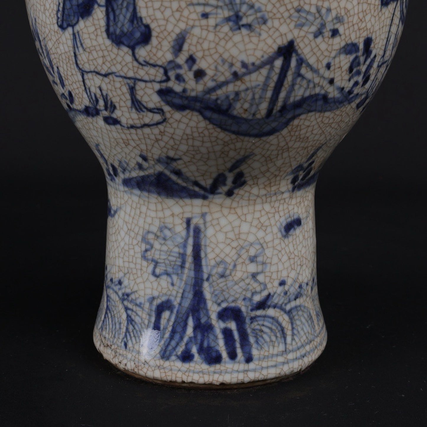 Blue and white character story pattern plum vase