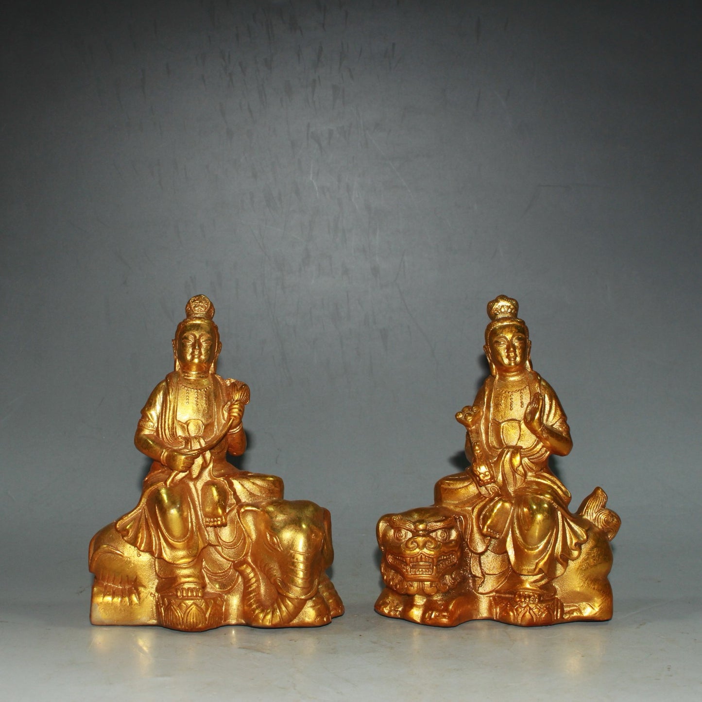 Pure copper Guanyin Bodhisattva ornament