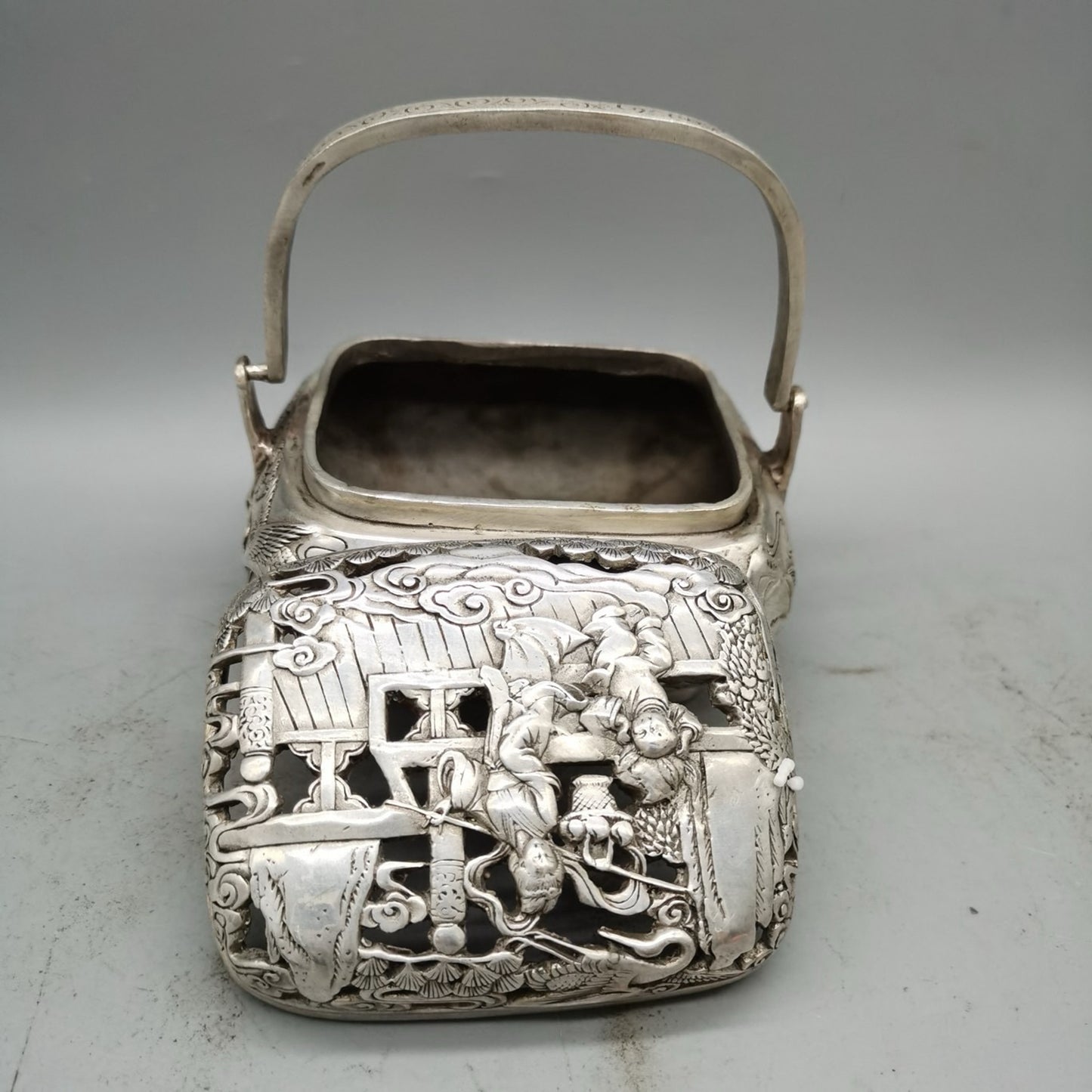 Antique and Retro Warm Hand Stove Carbon Stove