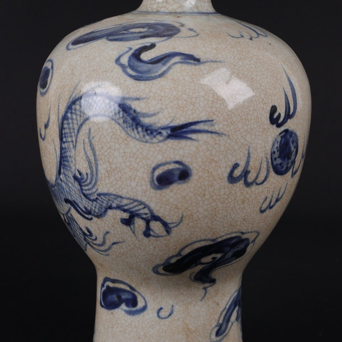 Open blue and white dragon patterned plum vase