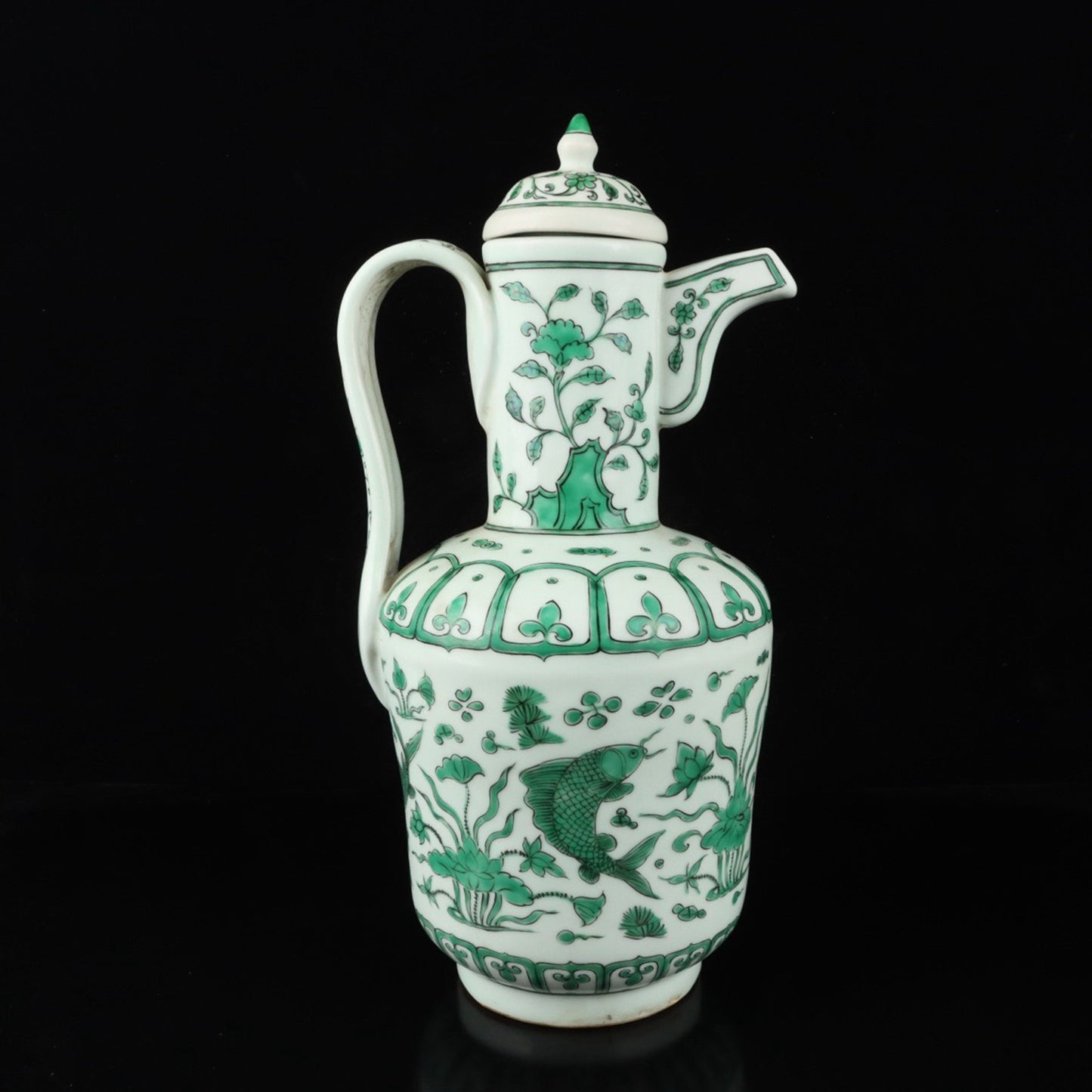 Chinese antique ceramic green colored fish algae patterned teapot