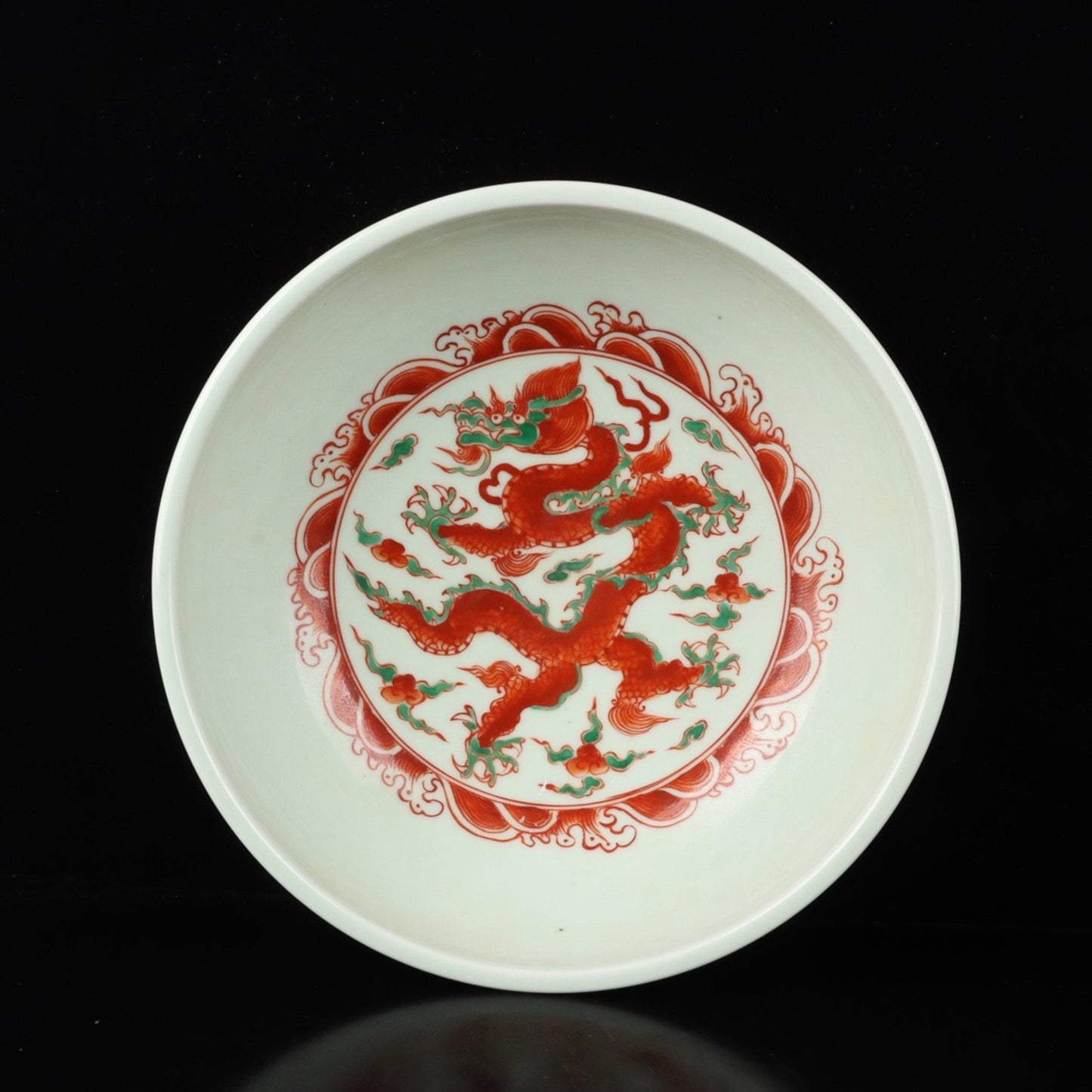 Chinese antique ceramic red green cloud dragon patterned large bowl