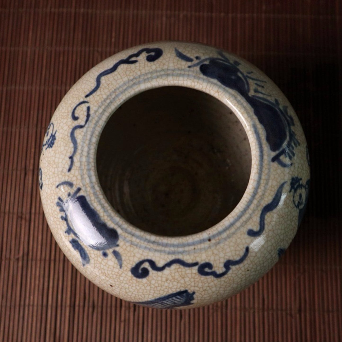 Open piece blue and white qilin gift pattern Tianzi jar