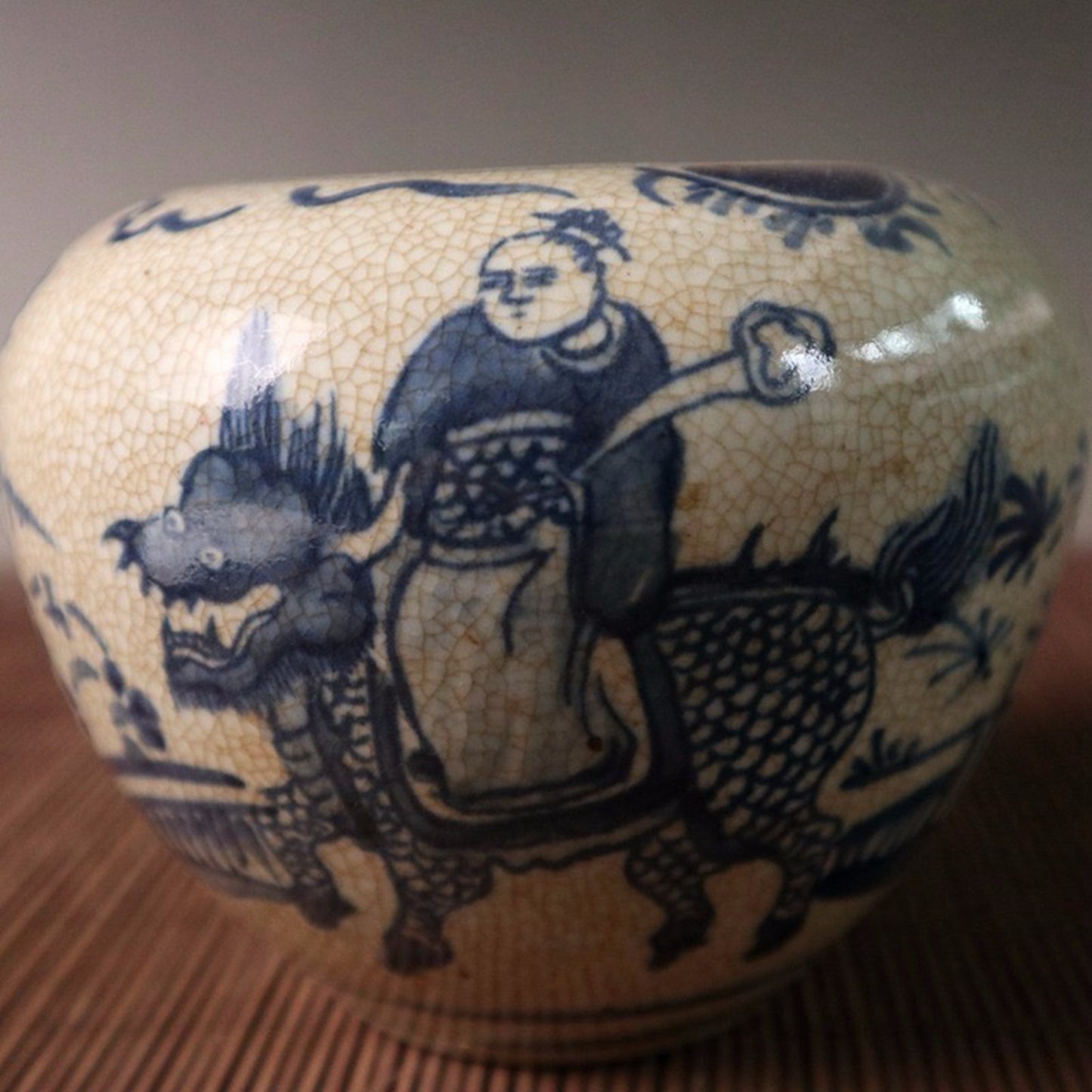 Open piece blue and white qilin gift pattern Tianzi jar