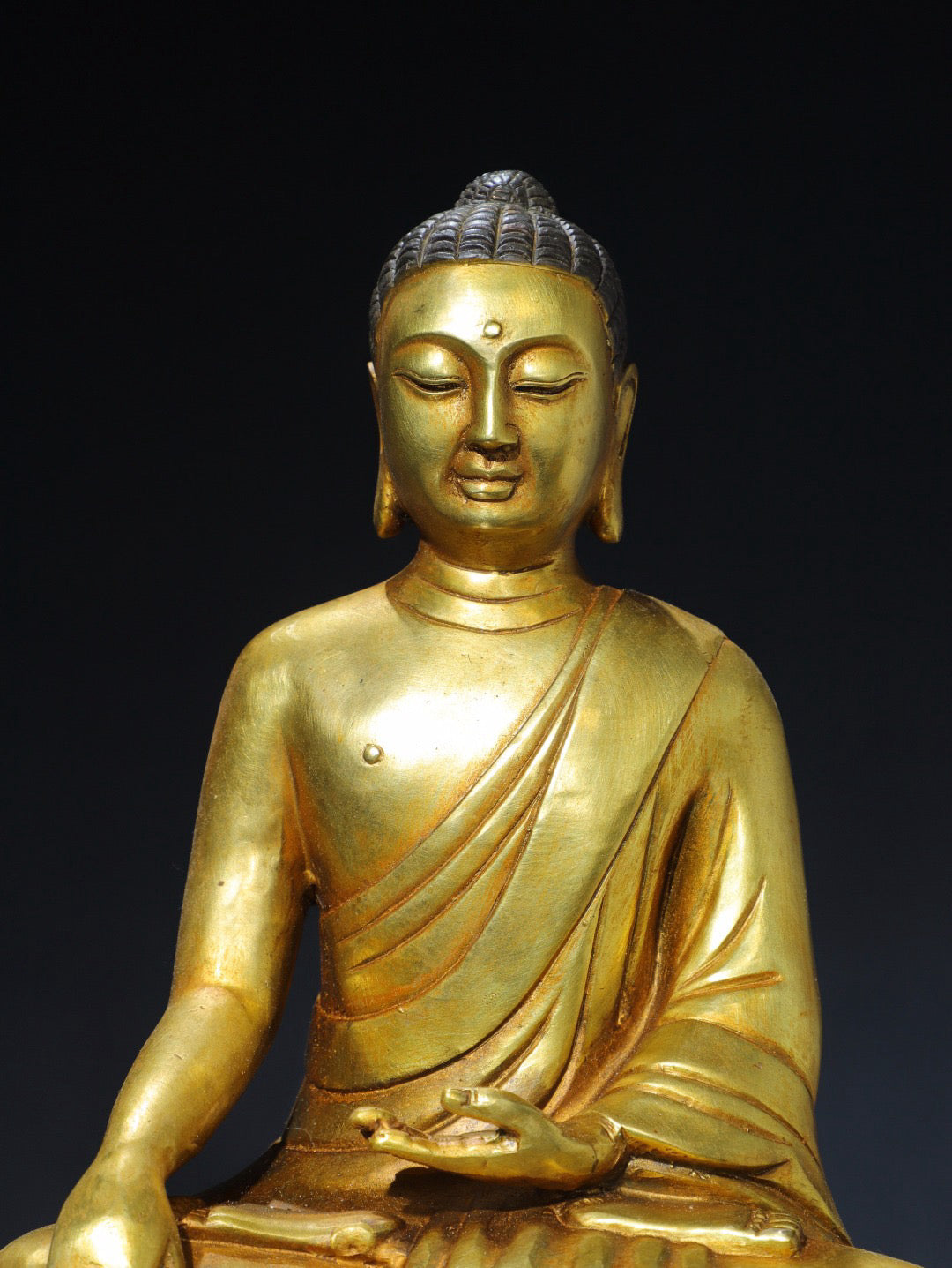 Chinese antique pure copper statue of the Great Sun Buddha