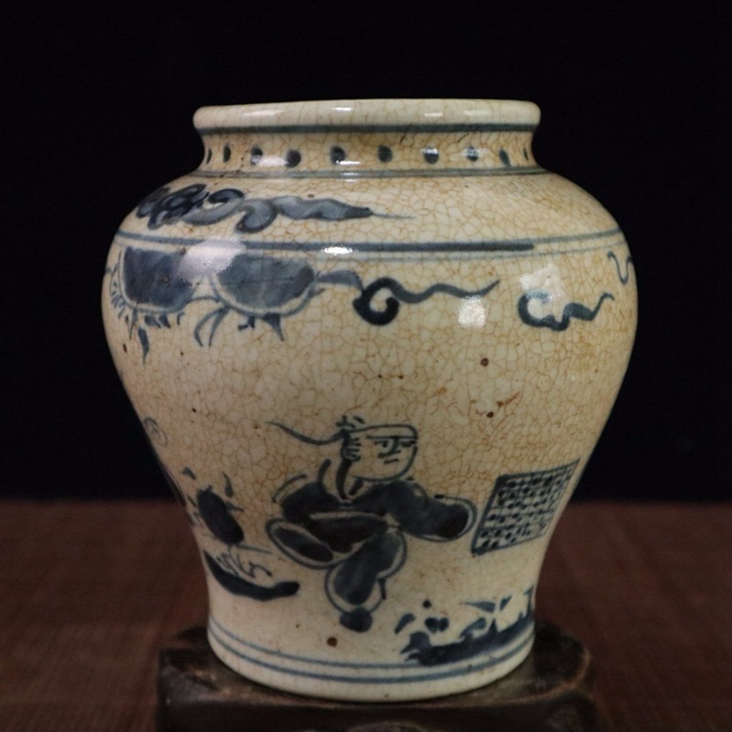 Open blue and white character story pattern Tianzi jar