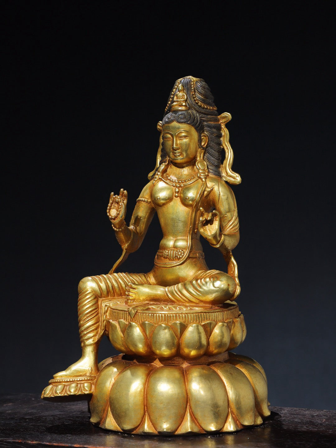 Chinese antique pure copper green Tara Buddha statue