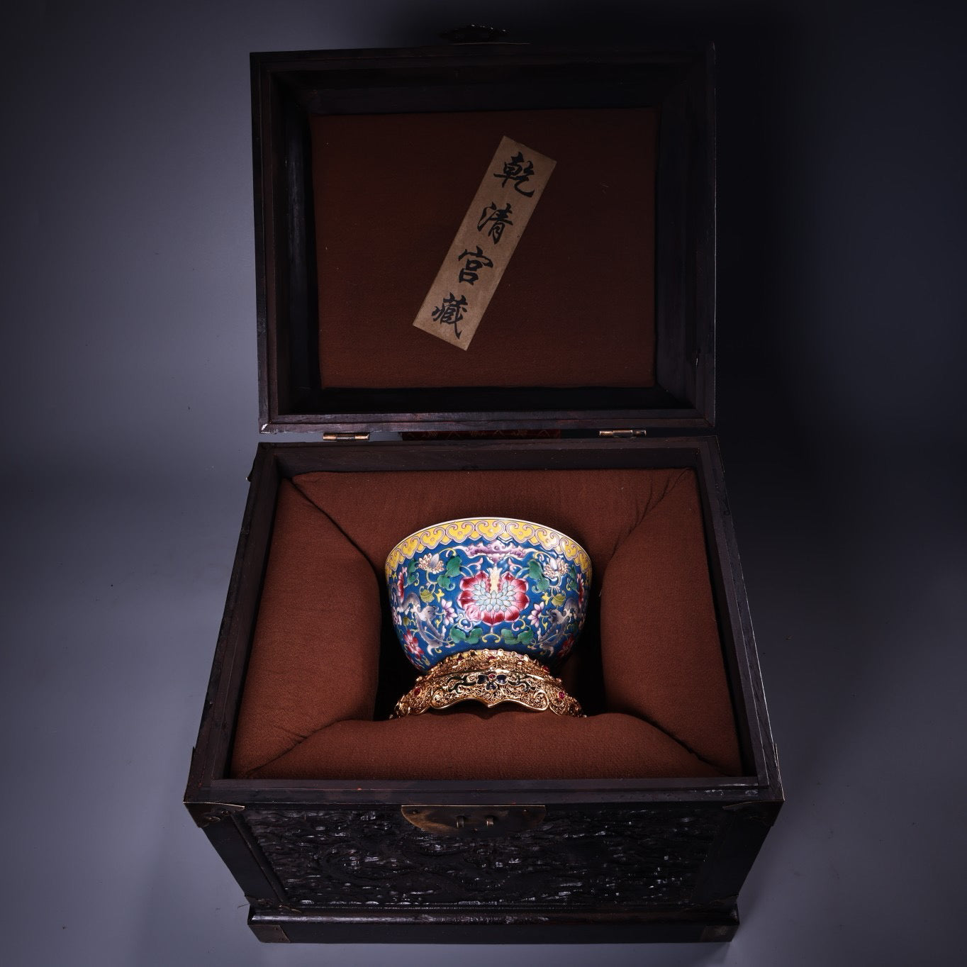 Chinese antique enamel pink porcelain bowl