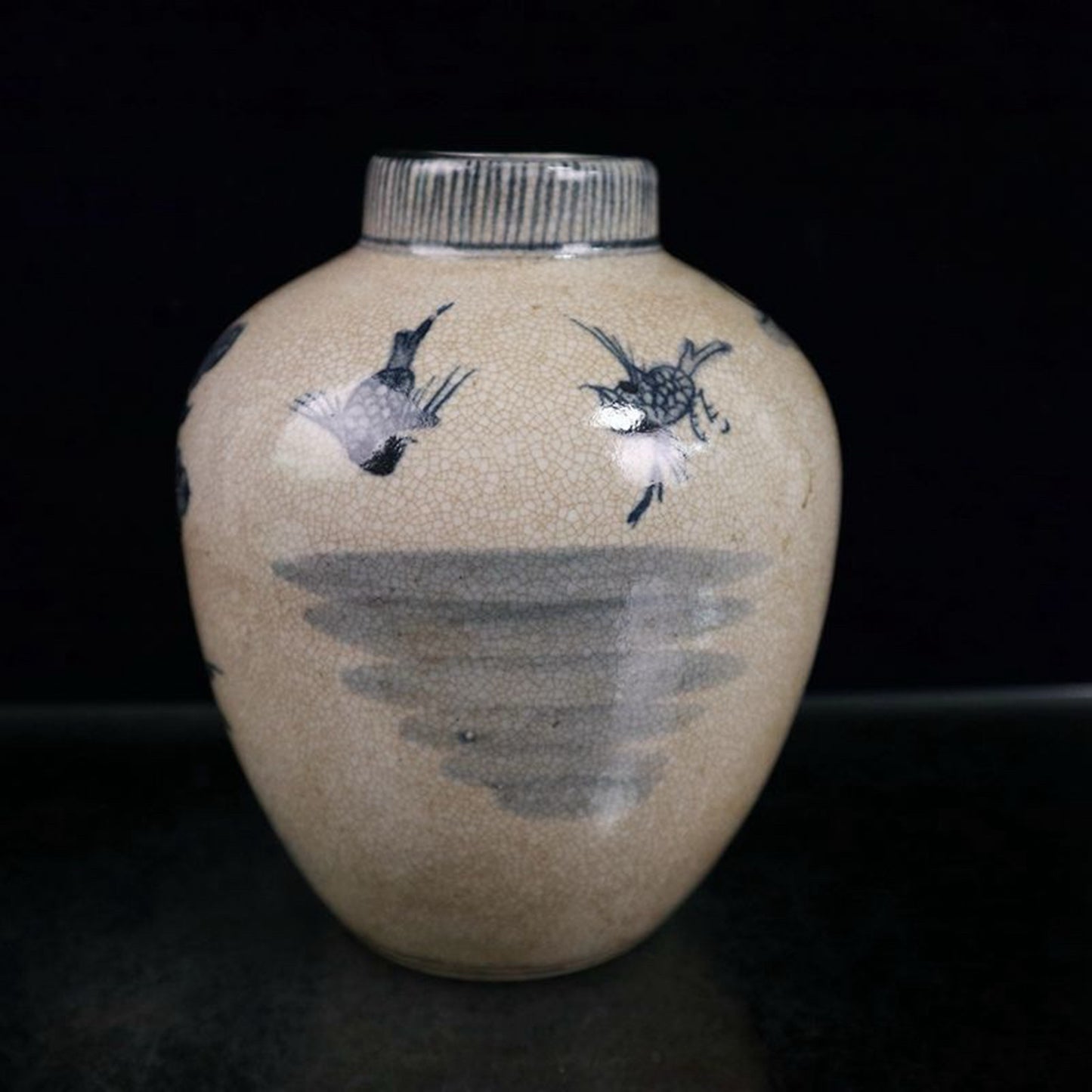 Open piece blue and white flower and bird pattern jar