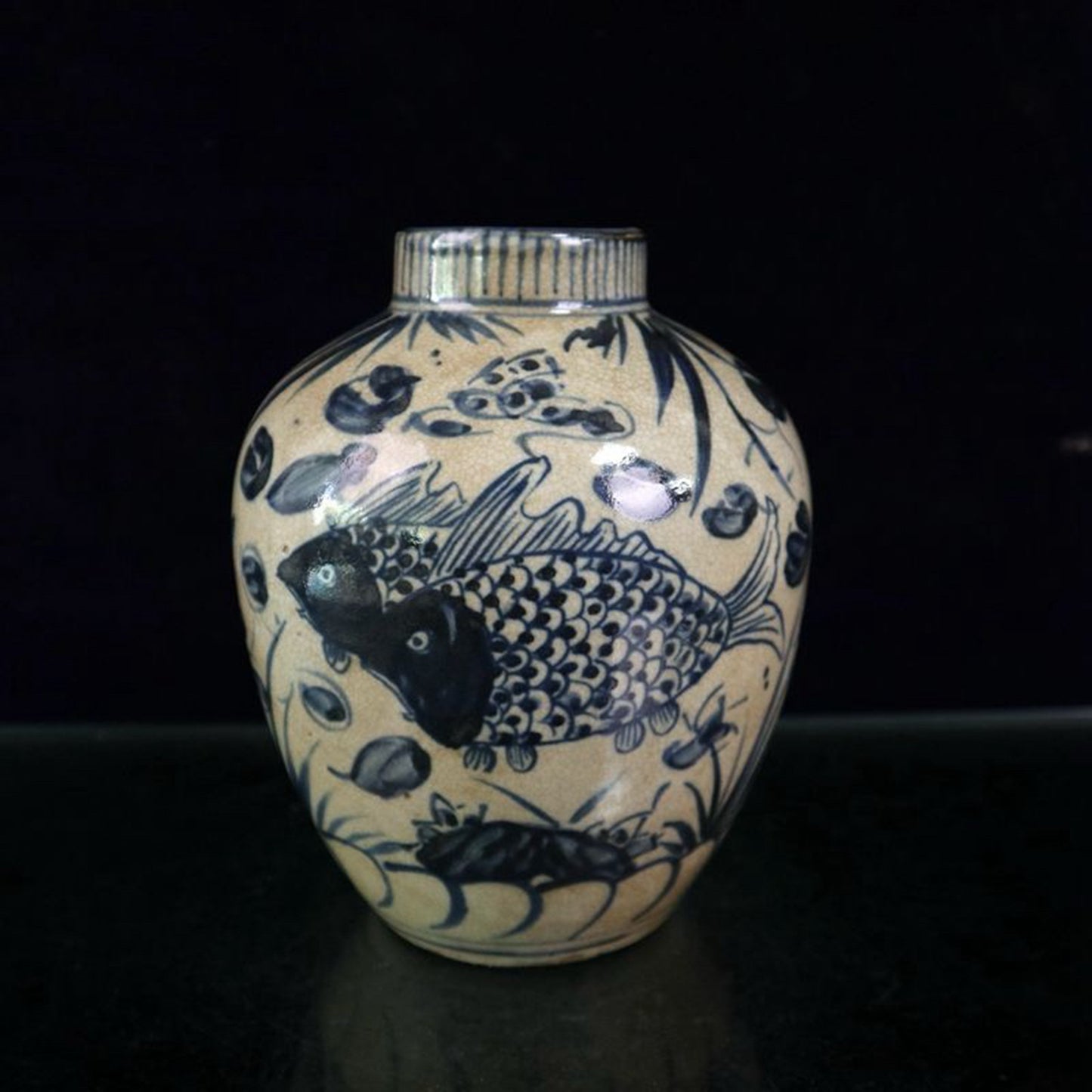 Open blue and white fish pattern jar