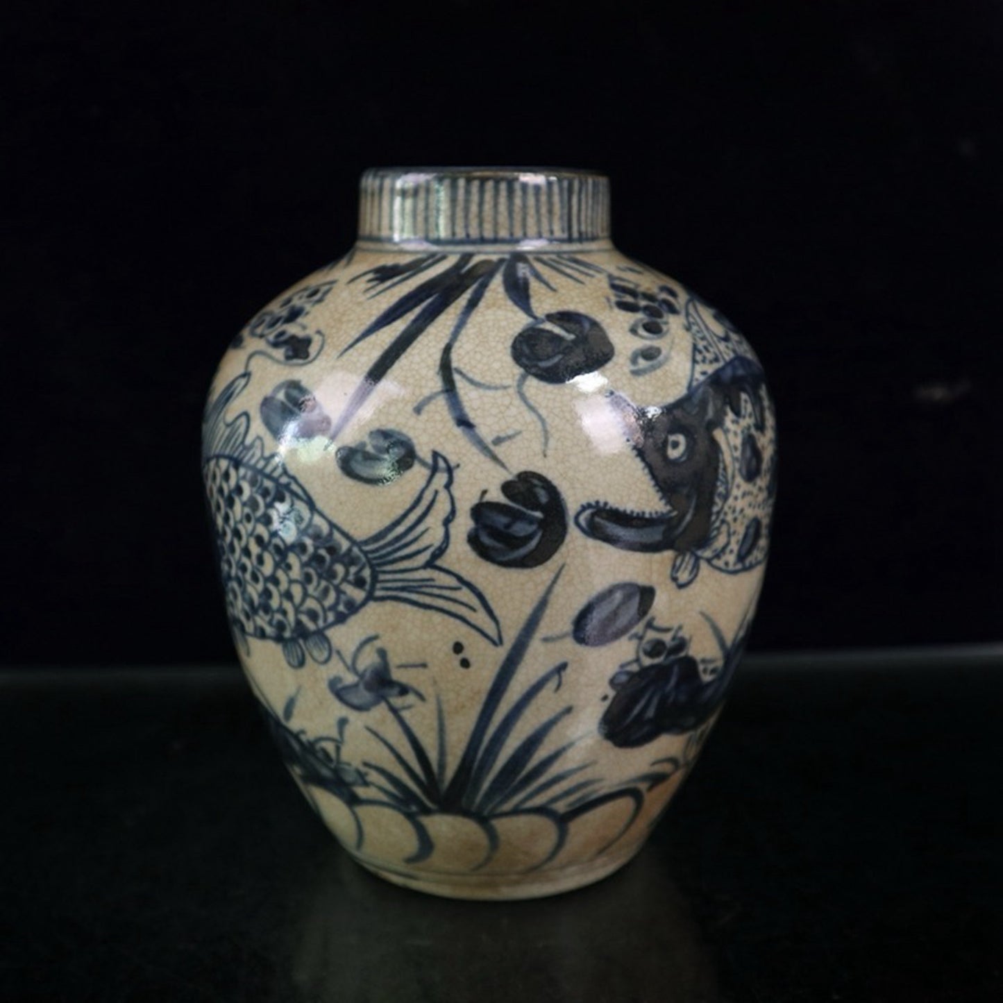 Open blue and white fish pattern jar