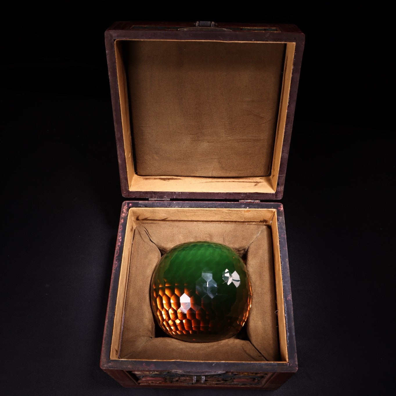 Chinese antique gemstone color changing ball