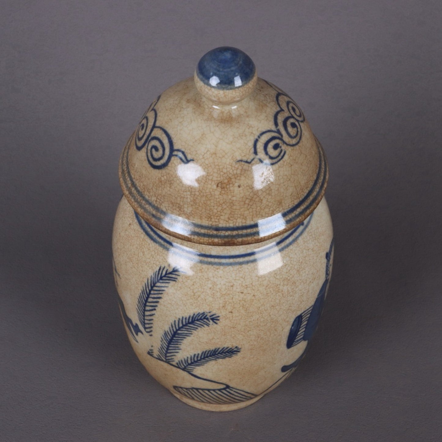 Blue and white porcelain character story patterned small general jar