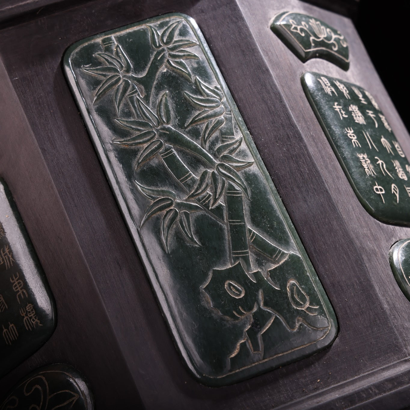 Chinese Antique and Tian Qingyu Pen Holder