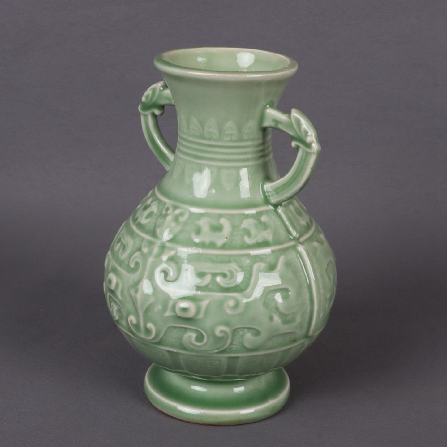 Blue glazed relief auspicious sheep pattern double ear vase