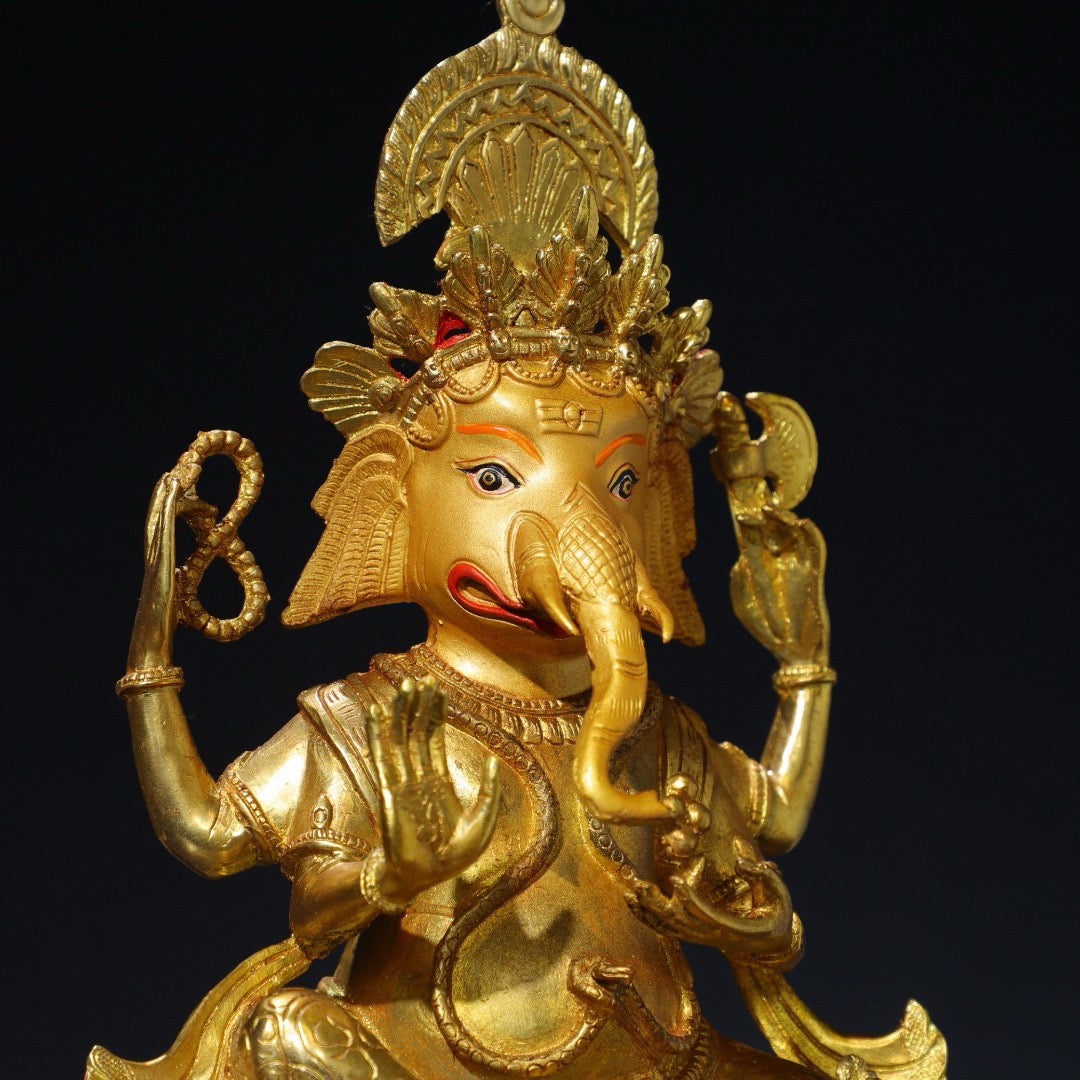 Chinese antique pure copper elephant trunk wealth god Buddha statue