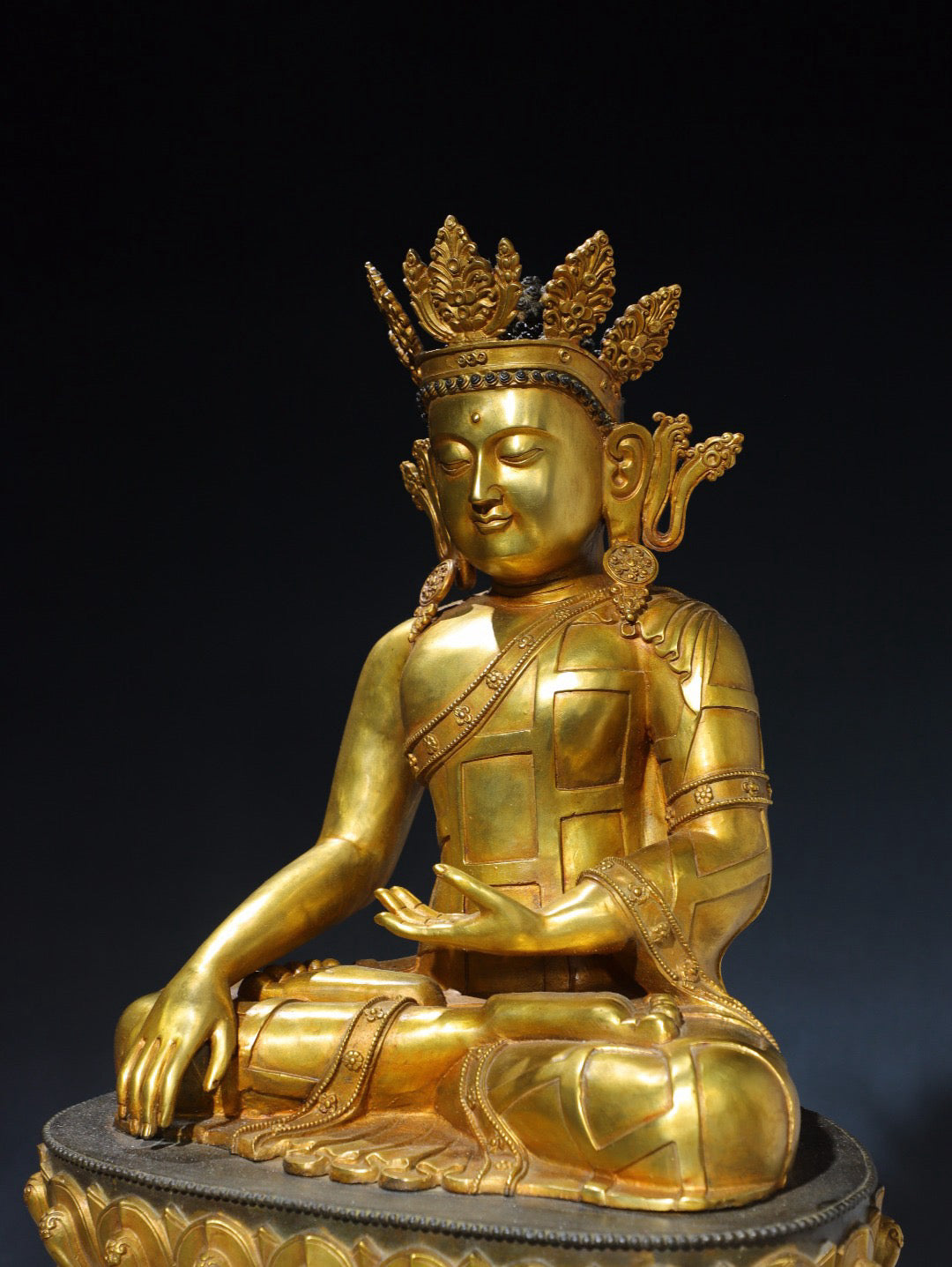 Chinese antique pure copper statue of the Great Sun Buddha