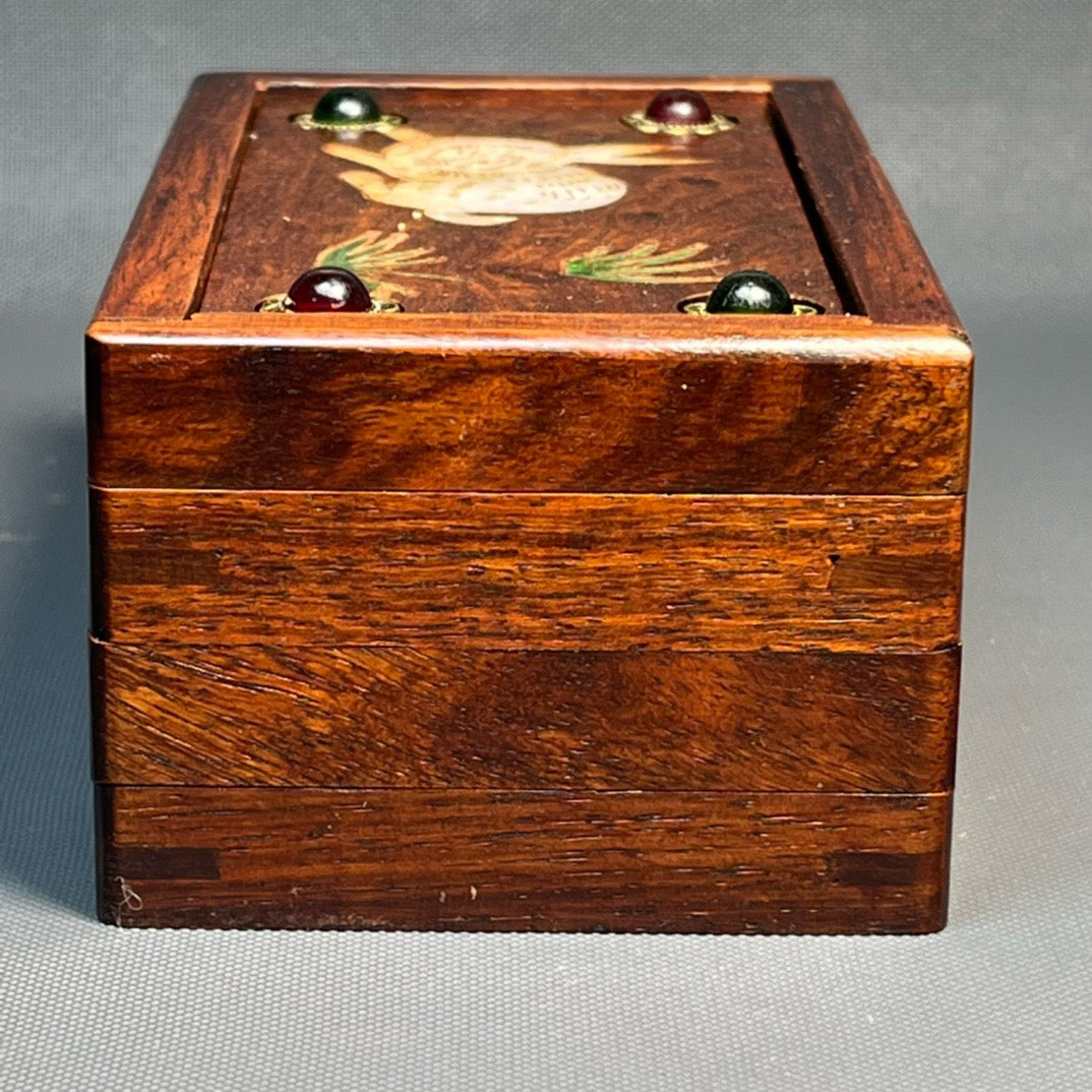 Flower pear wood inlaid shell carving mechanism box