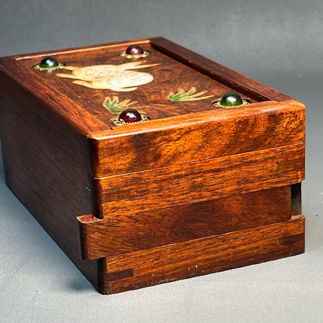 Flower pear wood inlaid shell carving mechanism box