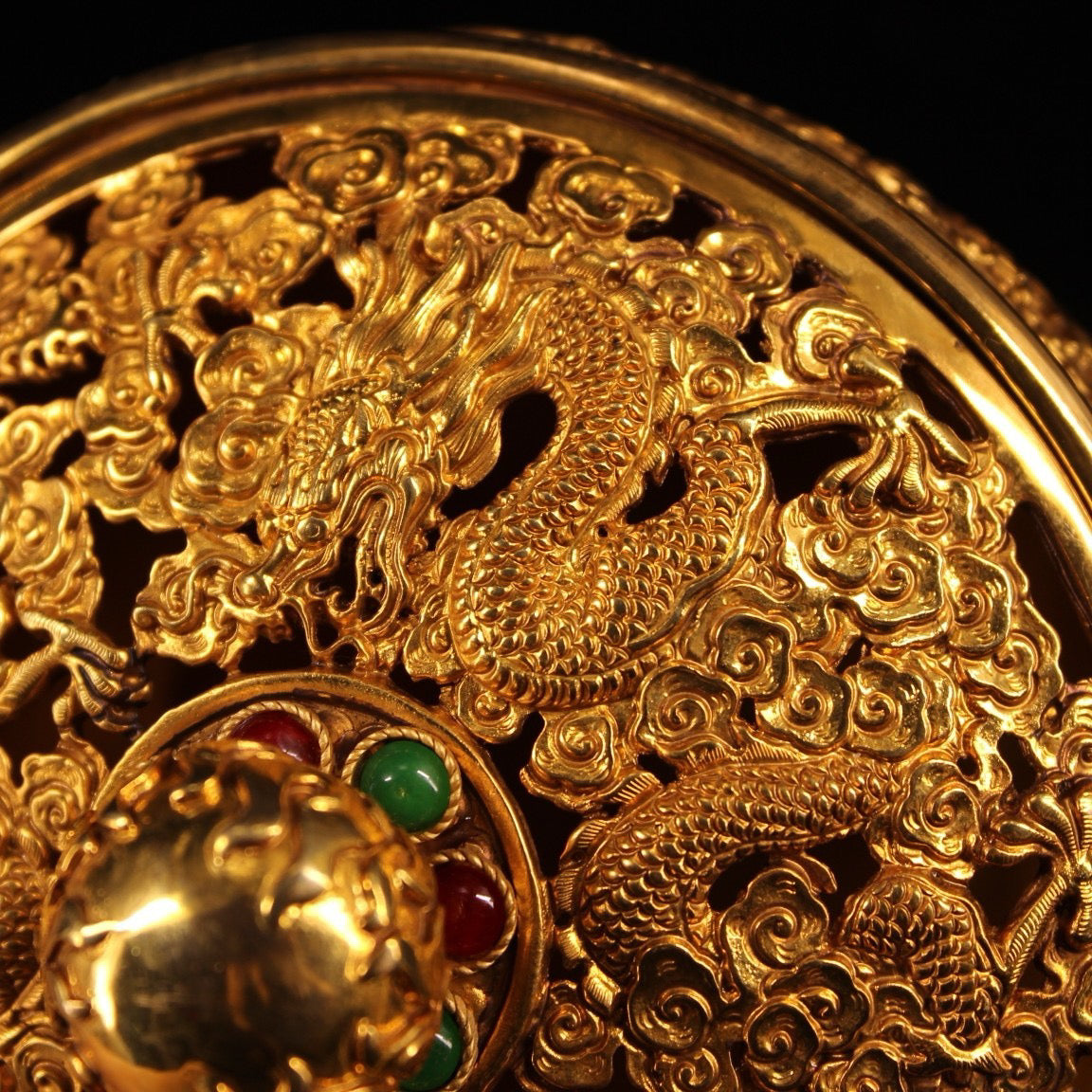Chinese antique pure copper handcrafted carved gold-plated dragon storage jar