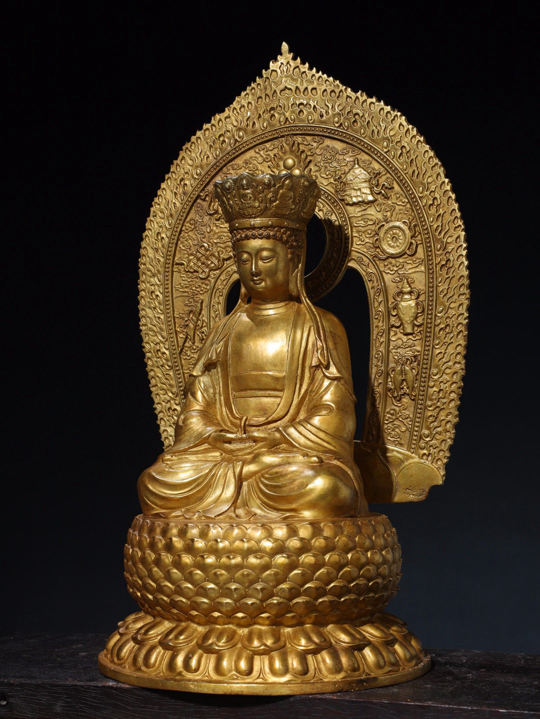 Chinese antique pure copper statue of Shakyamuni Buddha