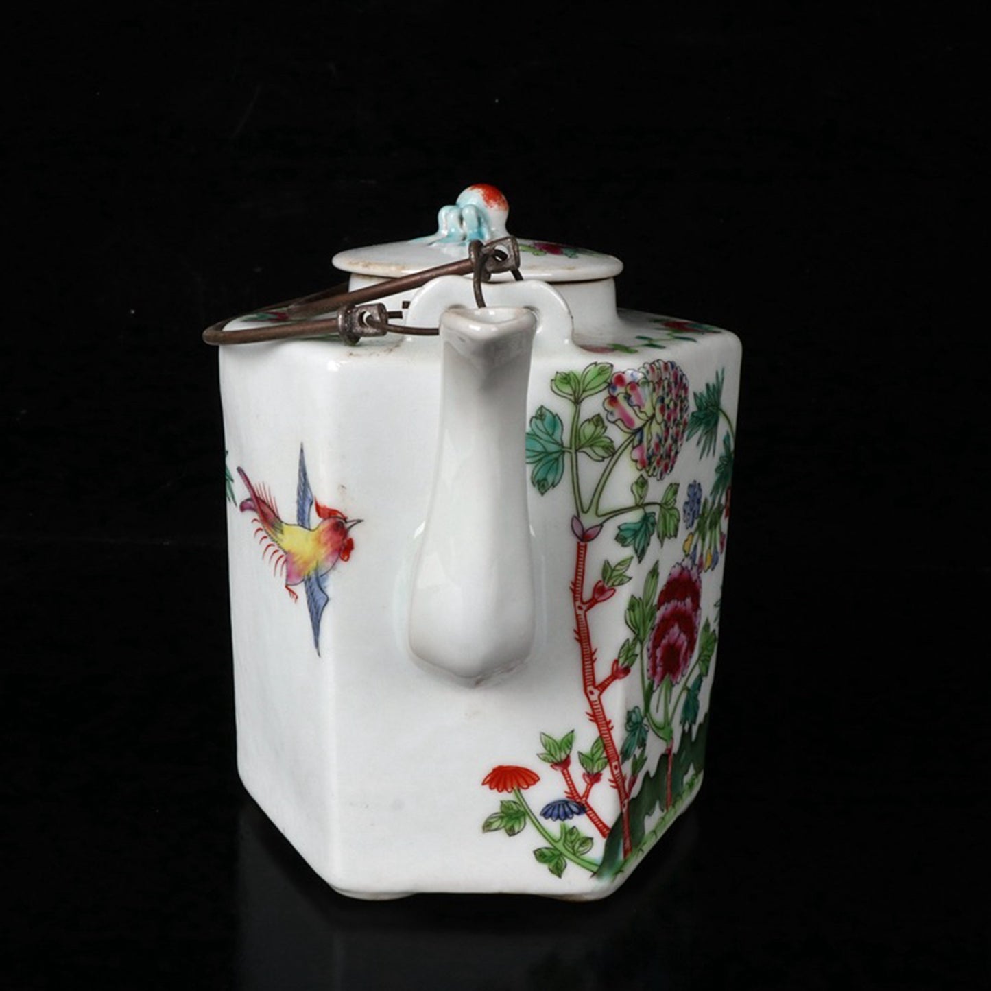 Pink Flower and Bird Diagram Six sided Qiao Liang Pot