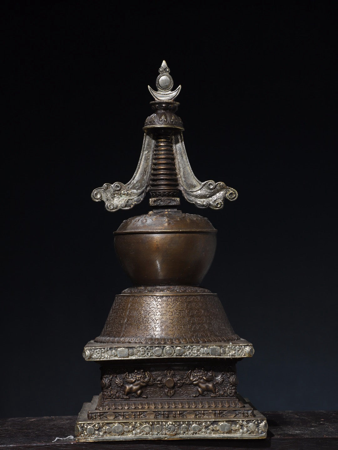 Chinese antique pure copper pagoda
