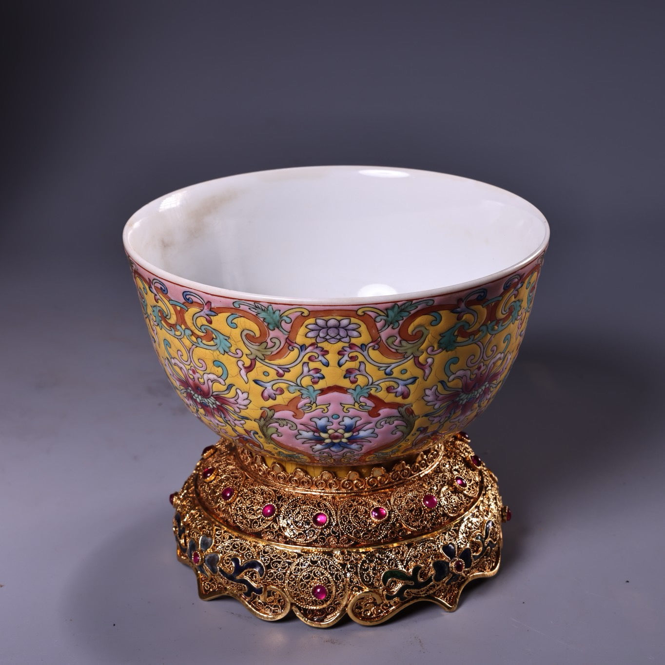 Chinese antique enamel pink porcelain bowl
