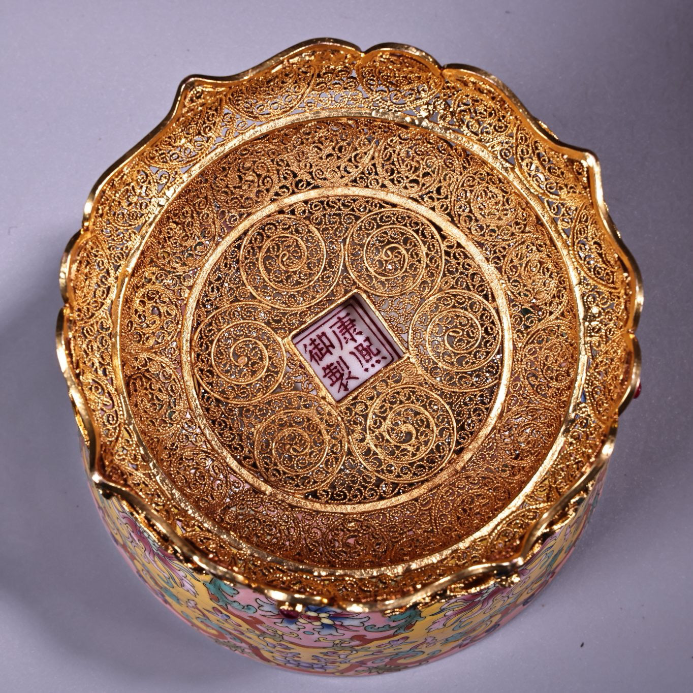 Chinese antique enamel pink porcelain bowl