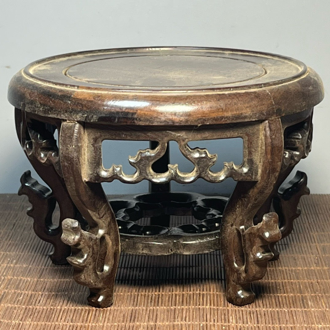 Black sandalwood carved small base small flower rack
