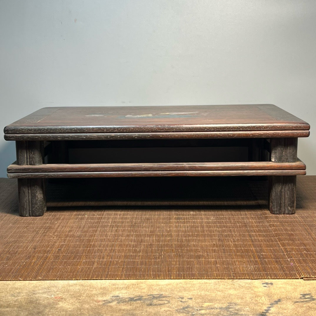 Sandalwood inlaid shell carved small table