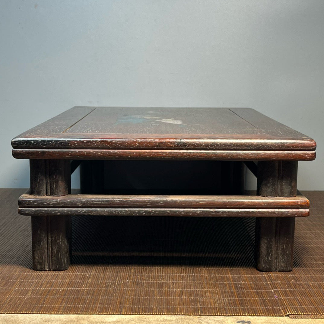 Sandalwood inlaid shell carved small table