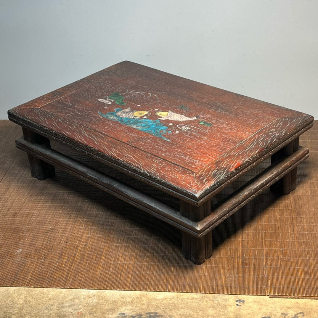 Sandalwood inlaid shell carved small table