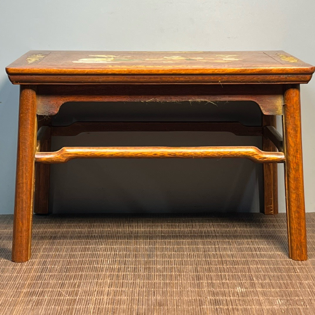 Sandalwood inlaid shell carved small table