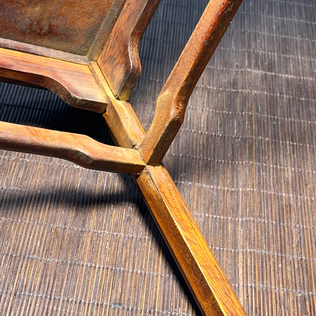 Sandalwood inlaid shell carved small table