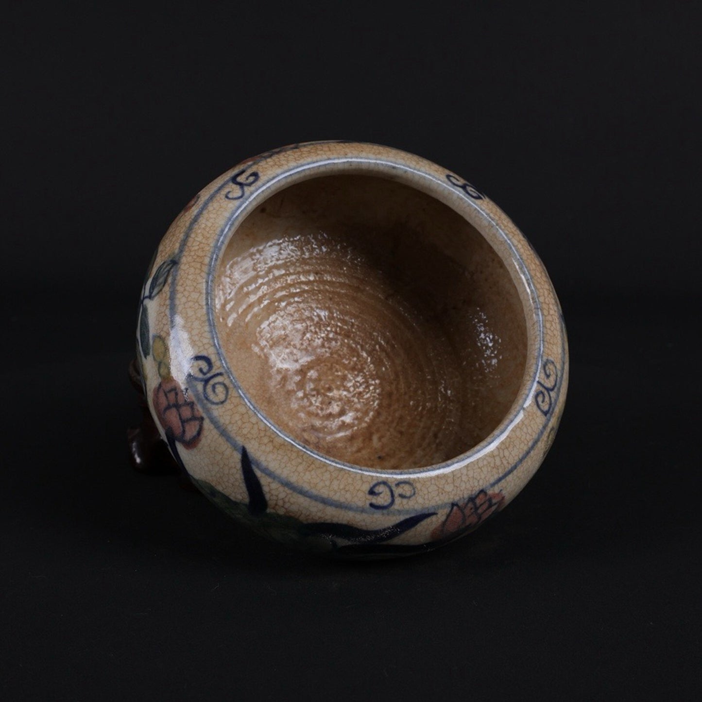 Blue and white blooms with surplus patterns every year, small brush wash