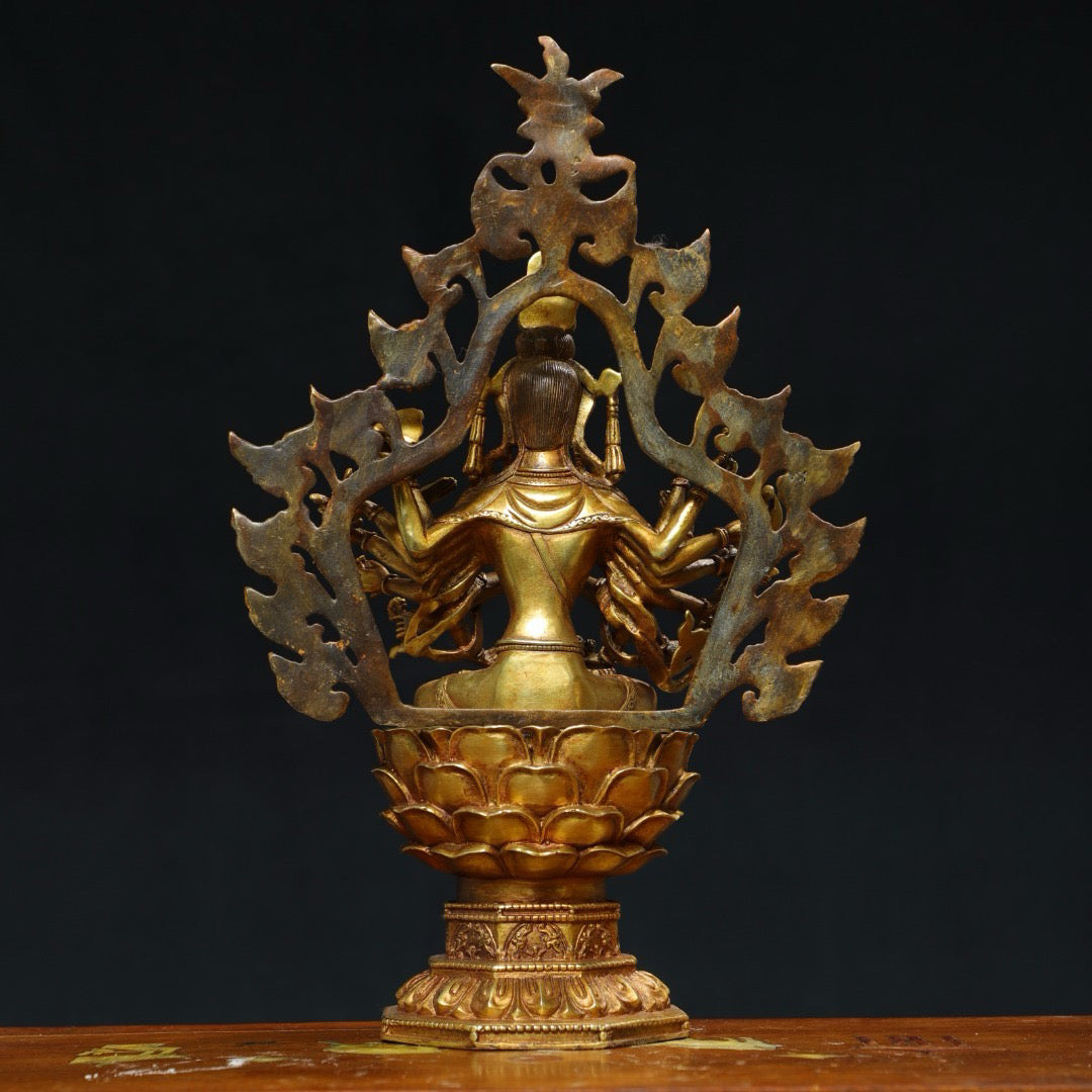 Chinese antique pure copper thousand handed Guanyin Buddha statue