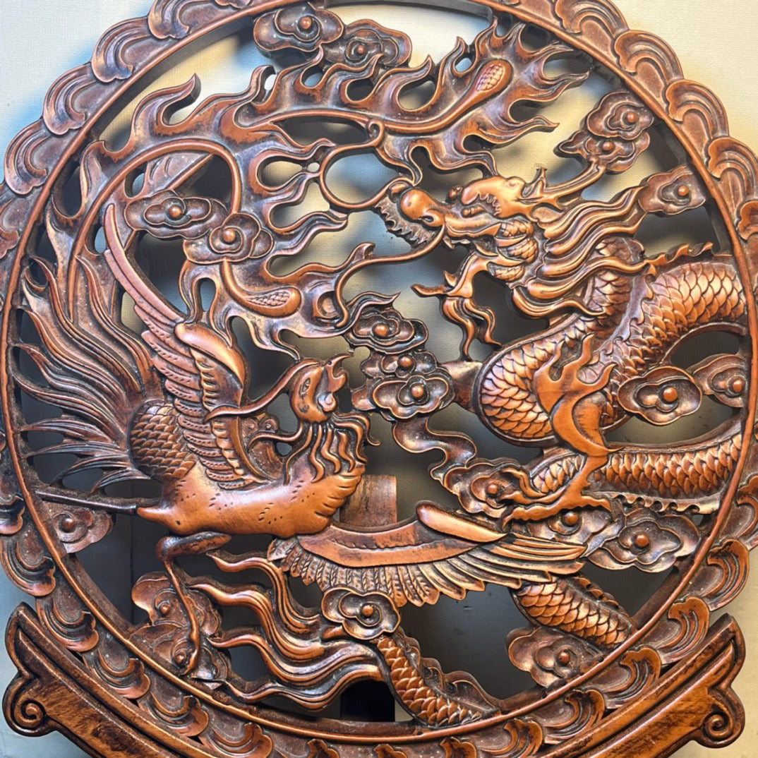 Huangyang wood carved dragon and phoenix circular screen ornaments