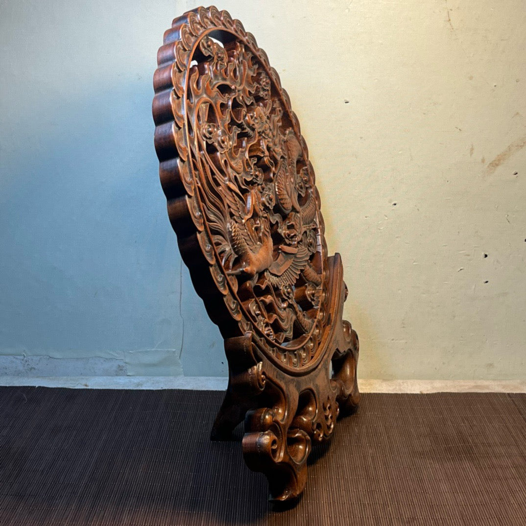 Huangyang wood carved dragon and phoenix circular screen ornaments