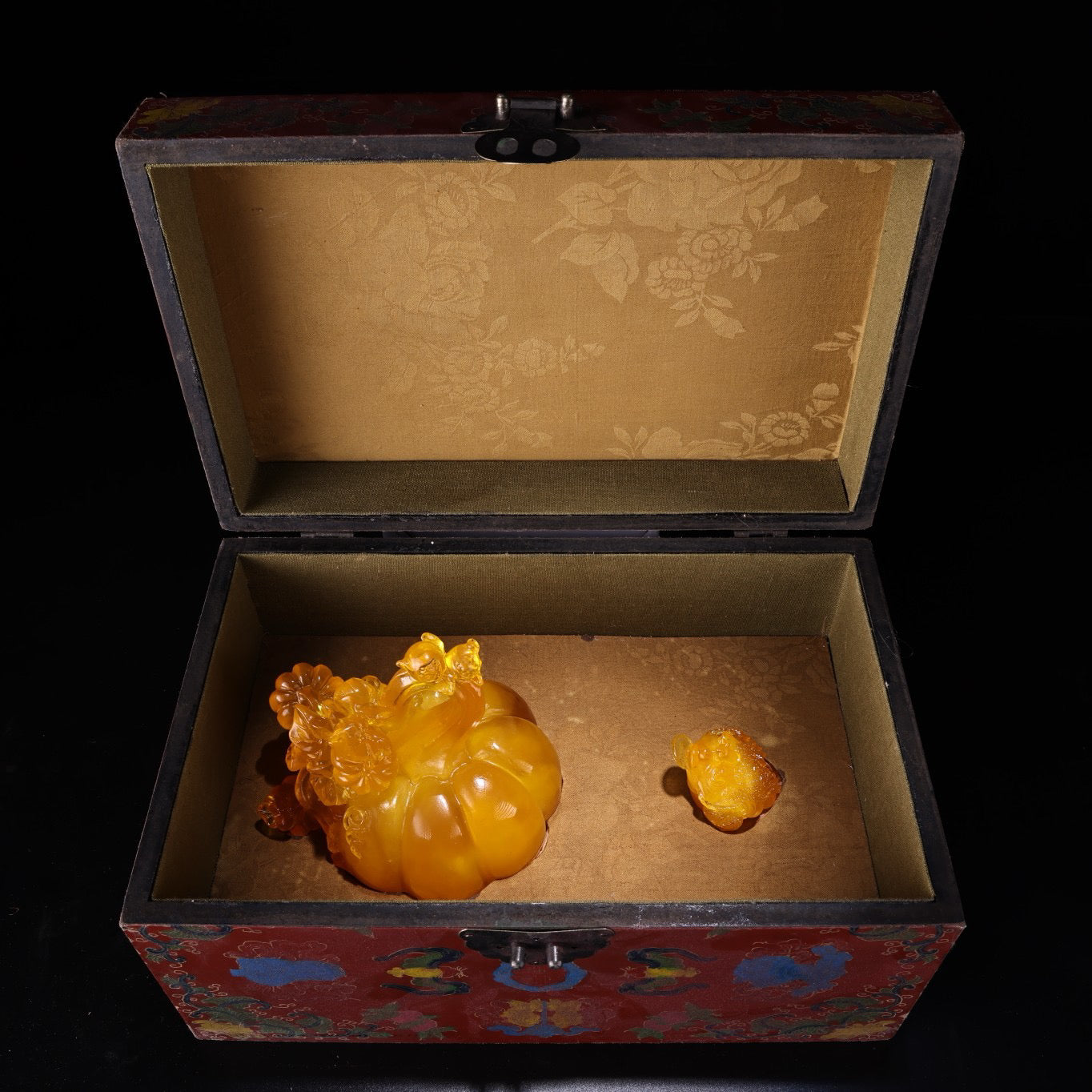 Chinese antique honey wax carved pumpkin