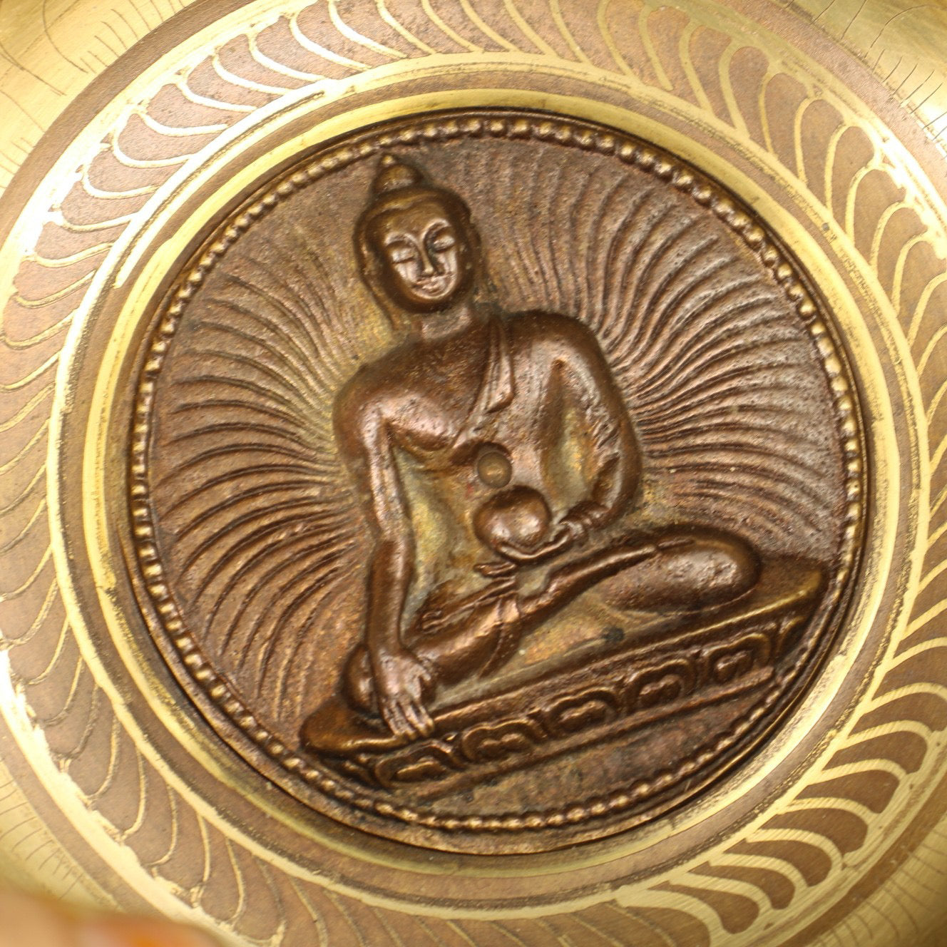 Chinese Antique Pure Copper Shakyamuni Buddha Sound Bowl
