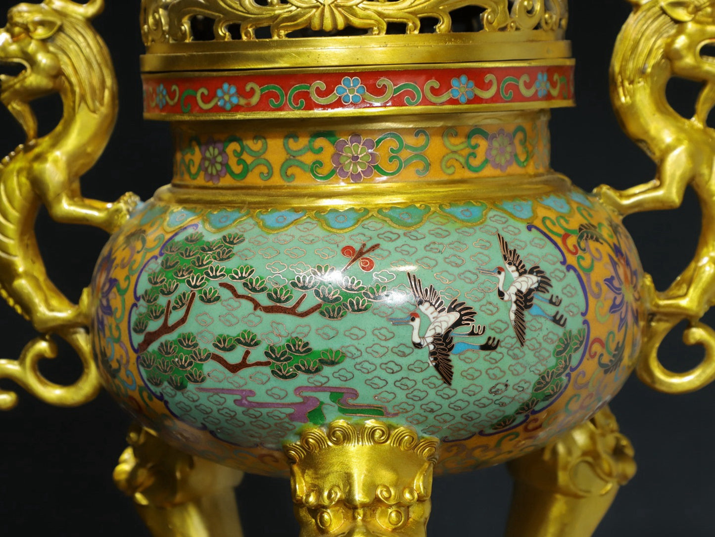 Copper Cloisonne Twisted Enamel Color [Dragon Ear and Lion Lid] Aromatherapy Stove