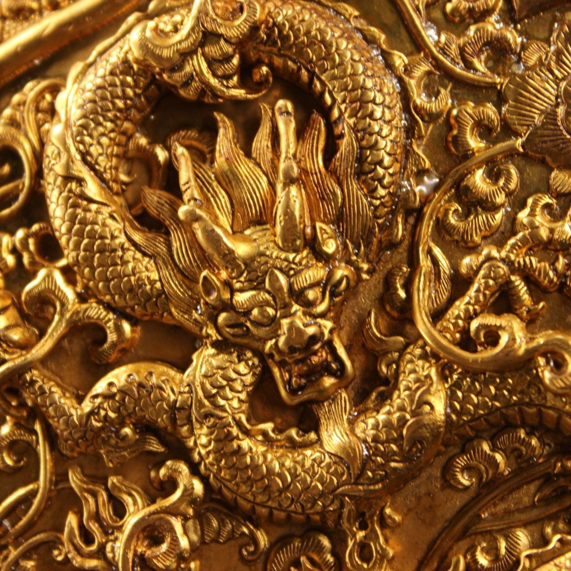 Chinese antique pure copper high relief carved gold-plated dragon vase