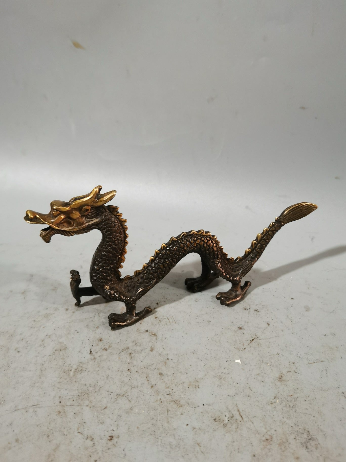 Chinese antique pure copper dragon ornaments