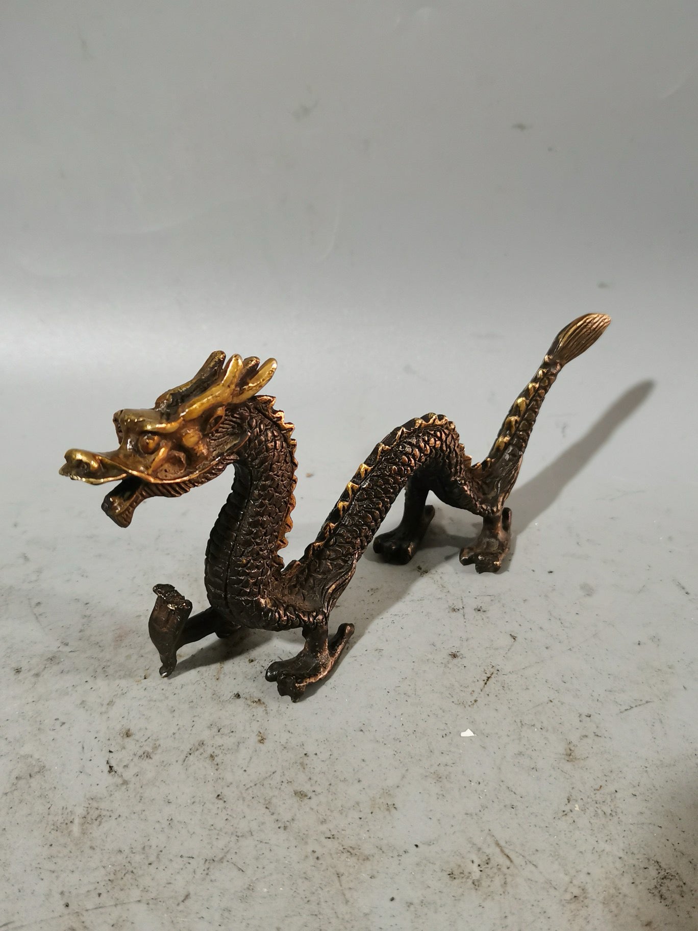 Chinese antique pure copper dragon ornaments